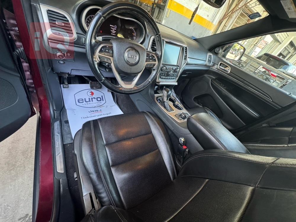 جیپ گراند شیرۆکی